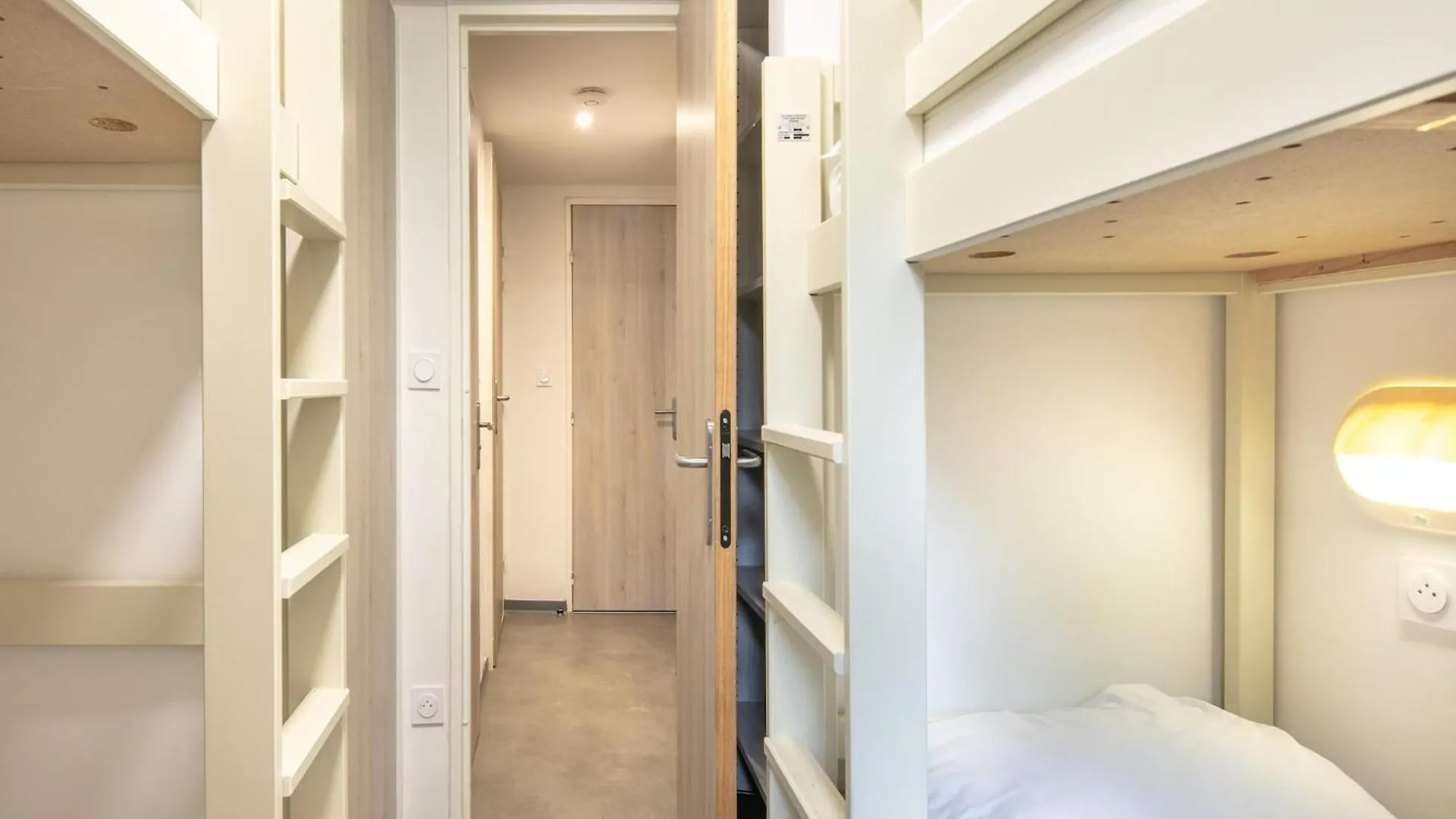 Holiday home 2 Room Apartment 5 People 1 Baby Garden Level Saint-Leger-les-Melezes