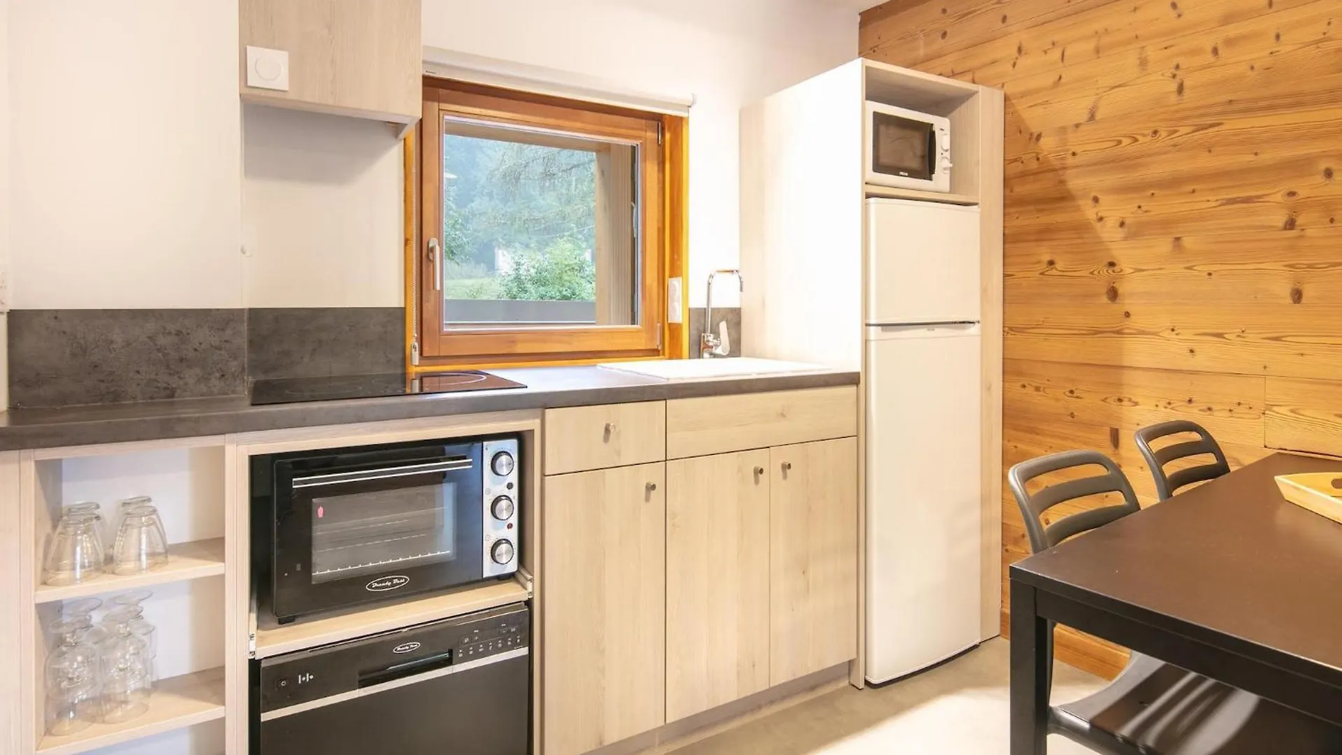 2 Room Apartment 5 People 1 Baby Garden Level Saint-Leger-les-Melezes 0*,  France